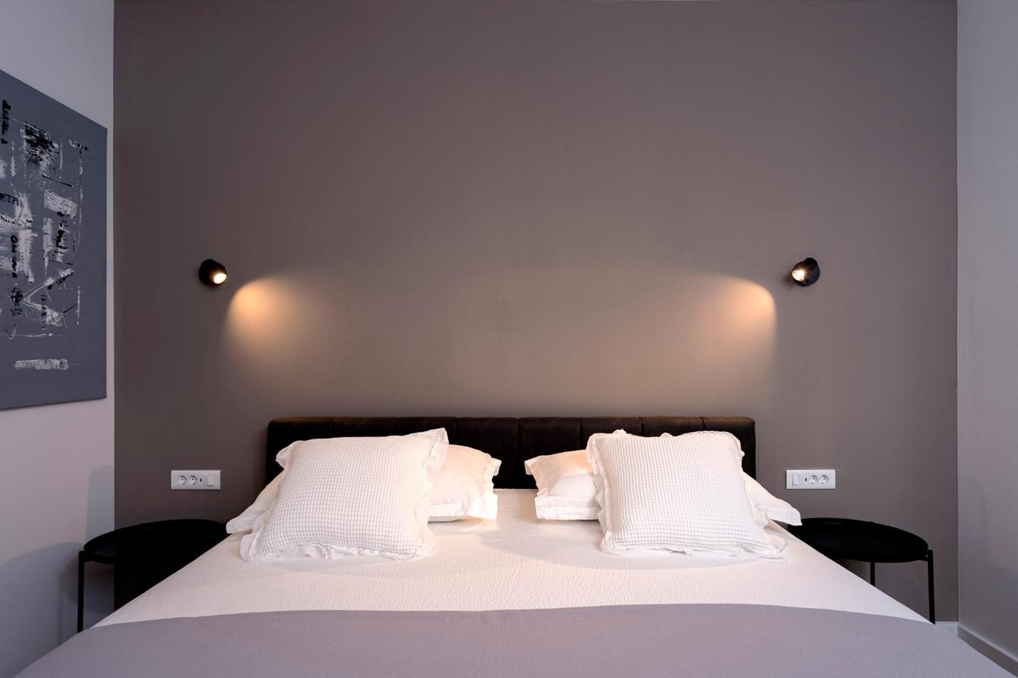 Modern, 2 Bedroom Apartment Hvar Town Extérieur photo